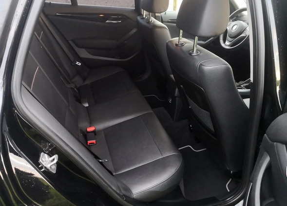BMW X1 cena 39900 przebieg: 189000, rok produkcji 2013 z Okonek małe 137